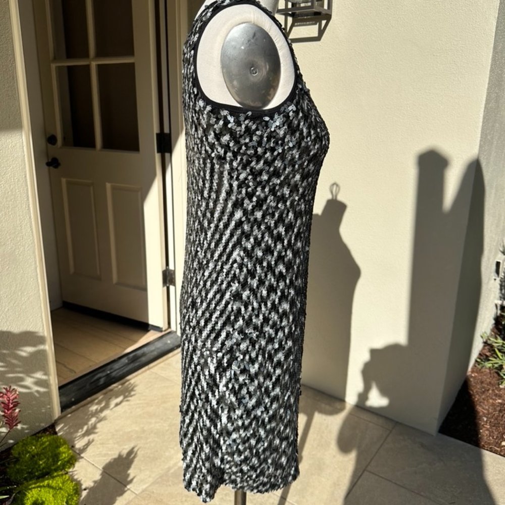 DressCalvin Klein Grey Sequined Cocktail Dress - Picture 2 of 4